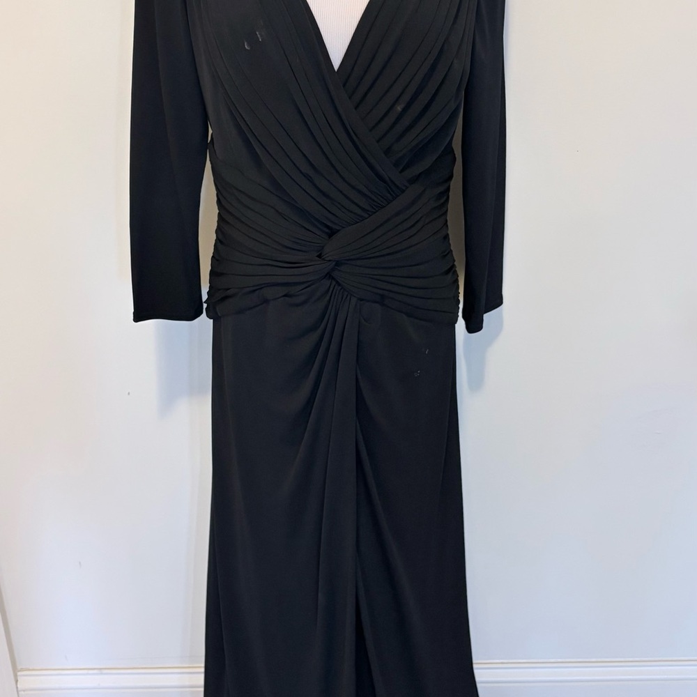Tadashi Shoji Black Long-Sleeve Draped Knot Dress